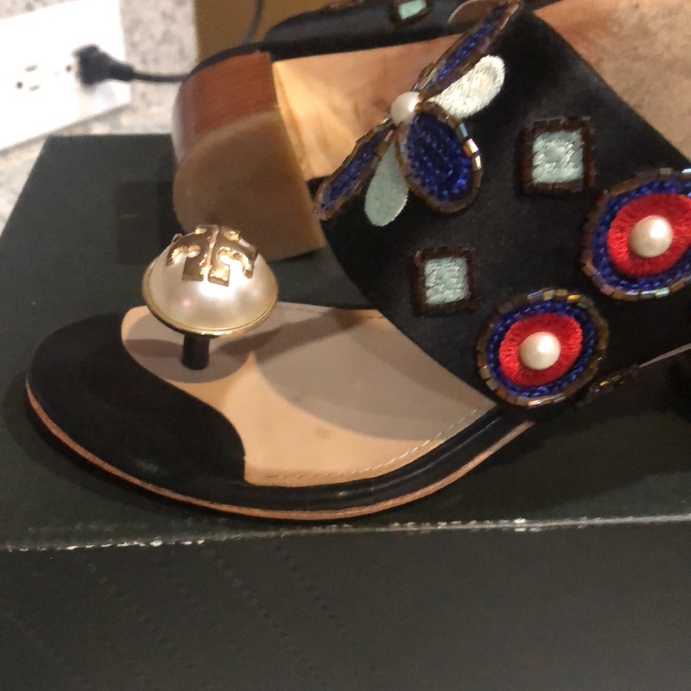 Tory Burch Estella Satin Bejeweled Pearl Block Sandal Sz 5 - Picture 5 of 16